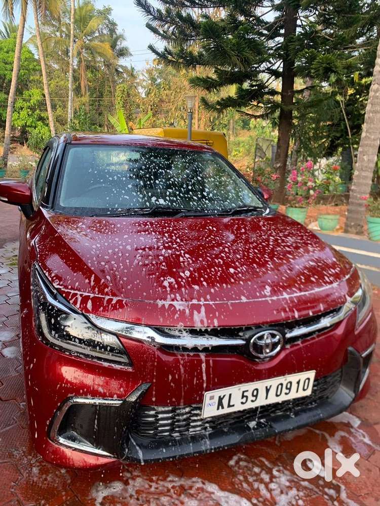 Toyota Glanza 2022 Petrol 42000 Km Driven