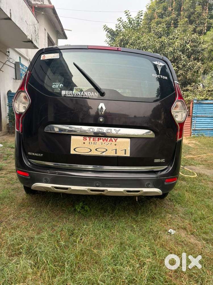 Renault Lodgy 2015 Diesel Well Maintained