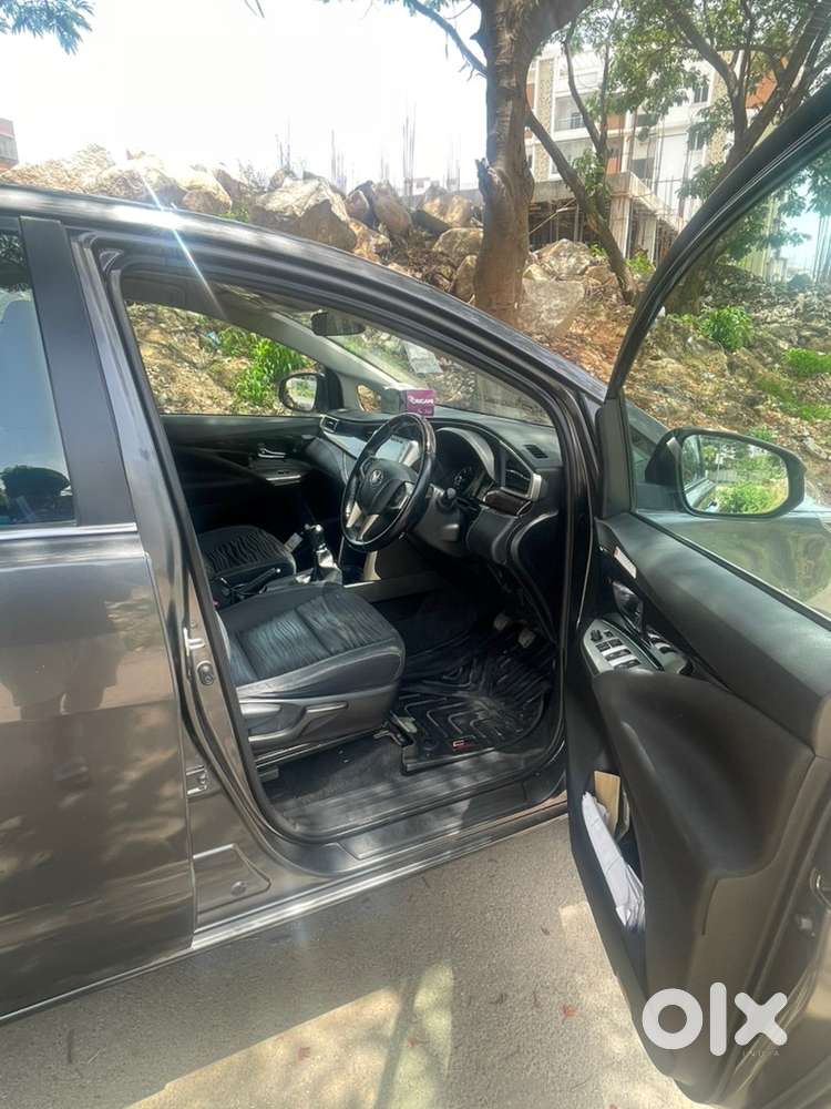 Toyota Innova Crysta 2021