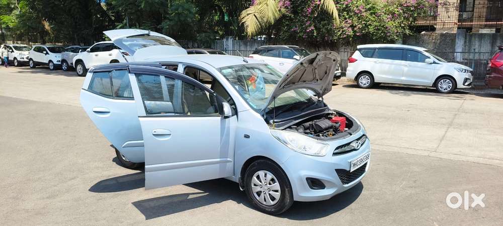 Hyundai I10 Sportz At, 2013, Petrol