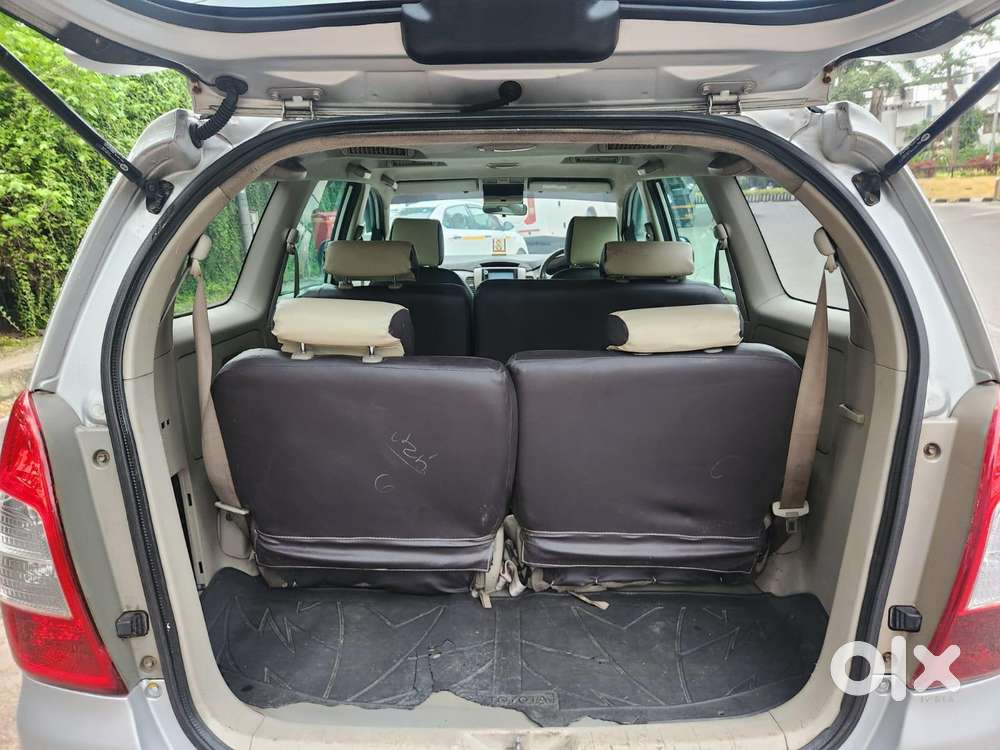 Toyota Innova 2.5 G (diesel) 8 Seater, 2014, Diesel