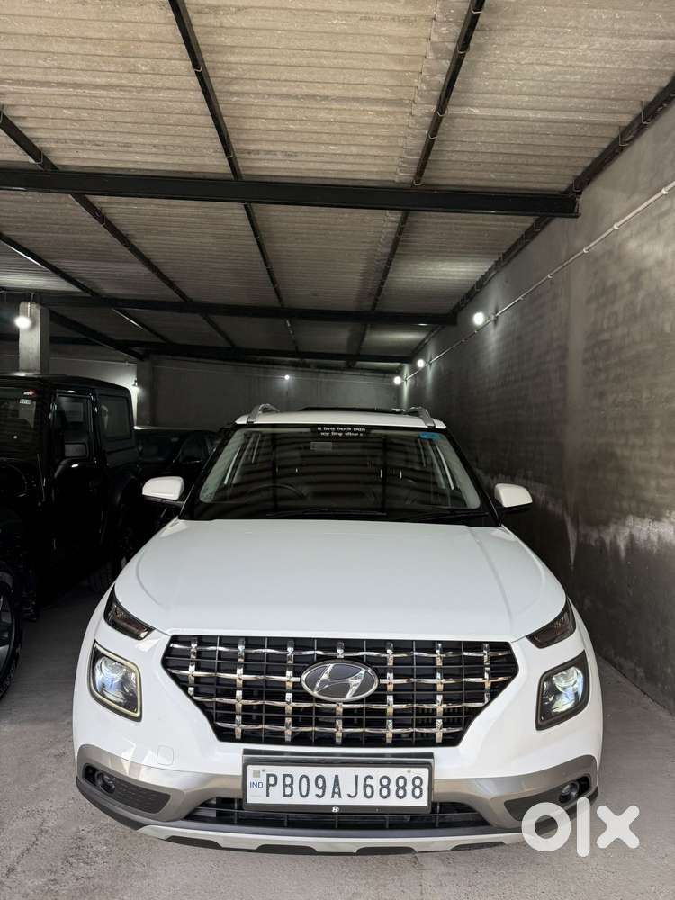 Hyundai Venue Sx Mt, 2020, Diesel