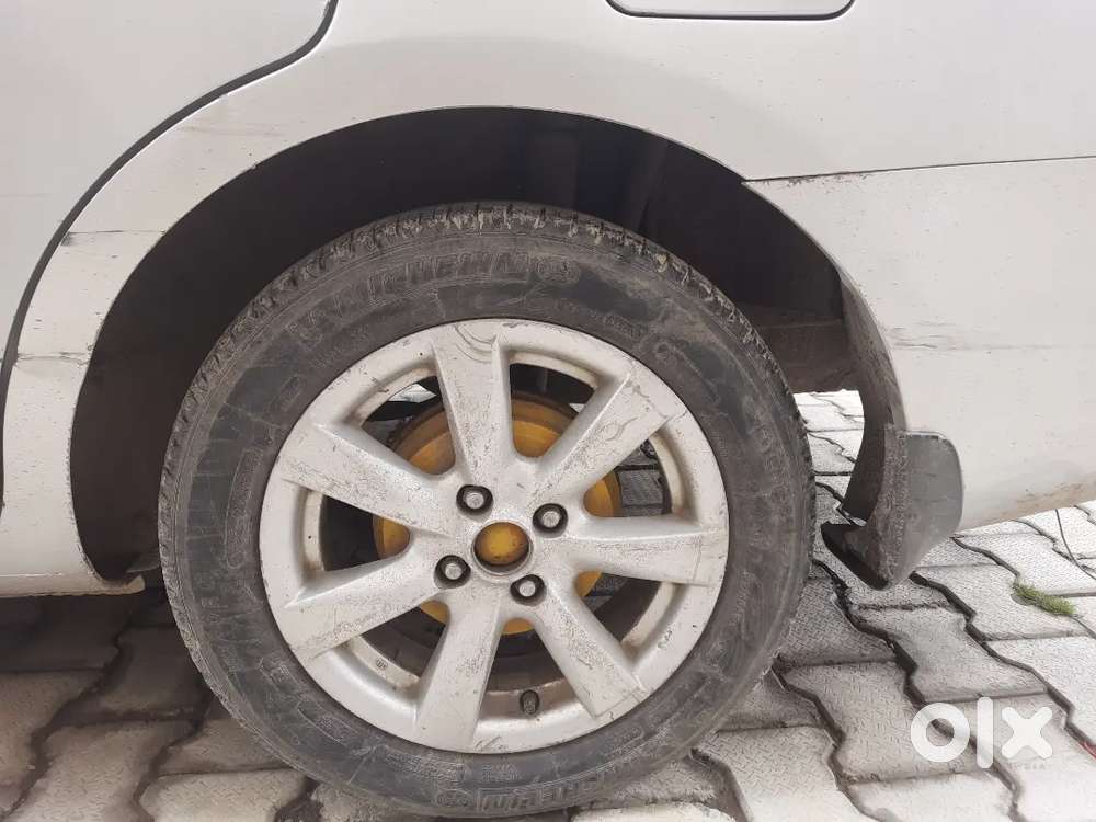 Nissan Sunny 2014 Petrol