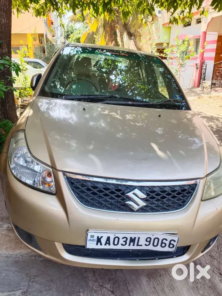 Well Maintained Car And Lpg Cylinder Fitted