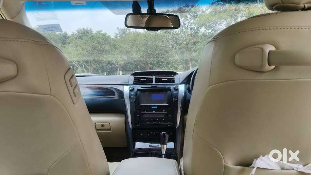 Toyota Camry Hybrid, 2016, Electric