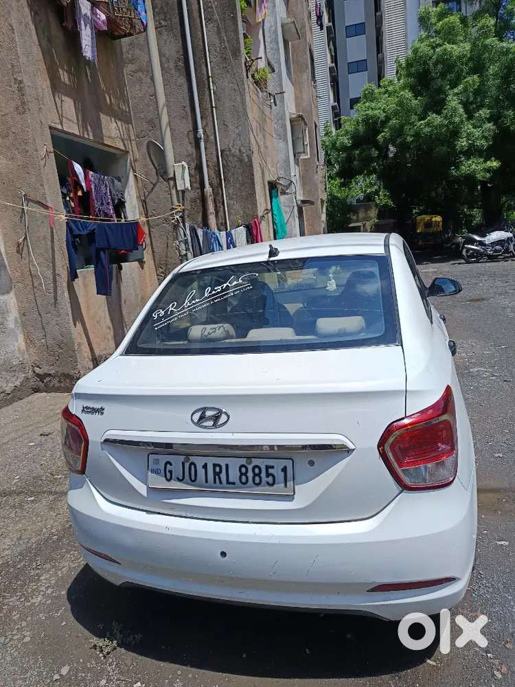 Hyundai Xcent 2015 Model