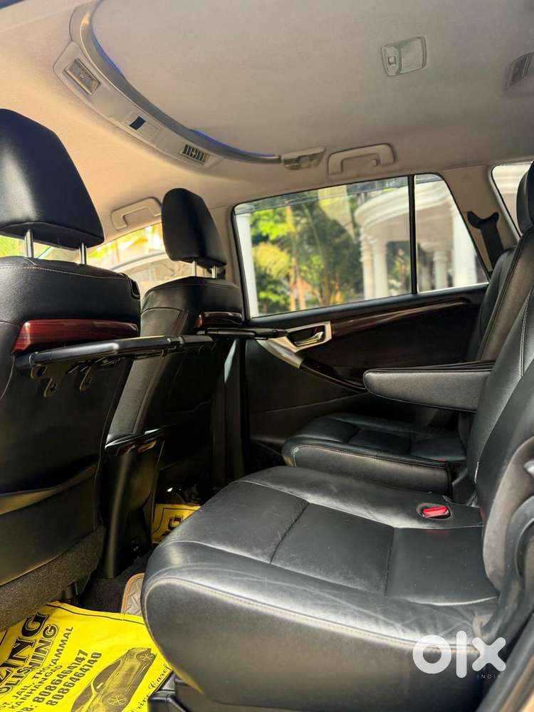 Toyota Innova Crysta 2.4 Z 7 Str, 2016, Diesel
