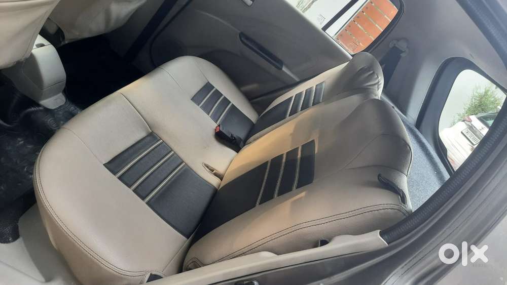 Maruti Suzuki Celerio Vxi At Optional, 2016, Petrol