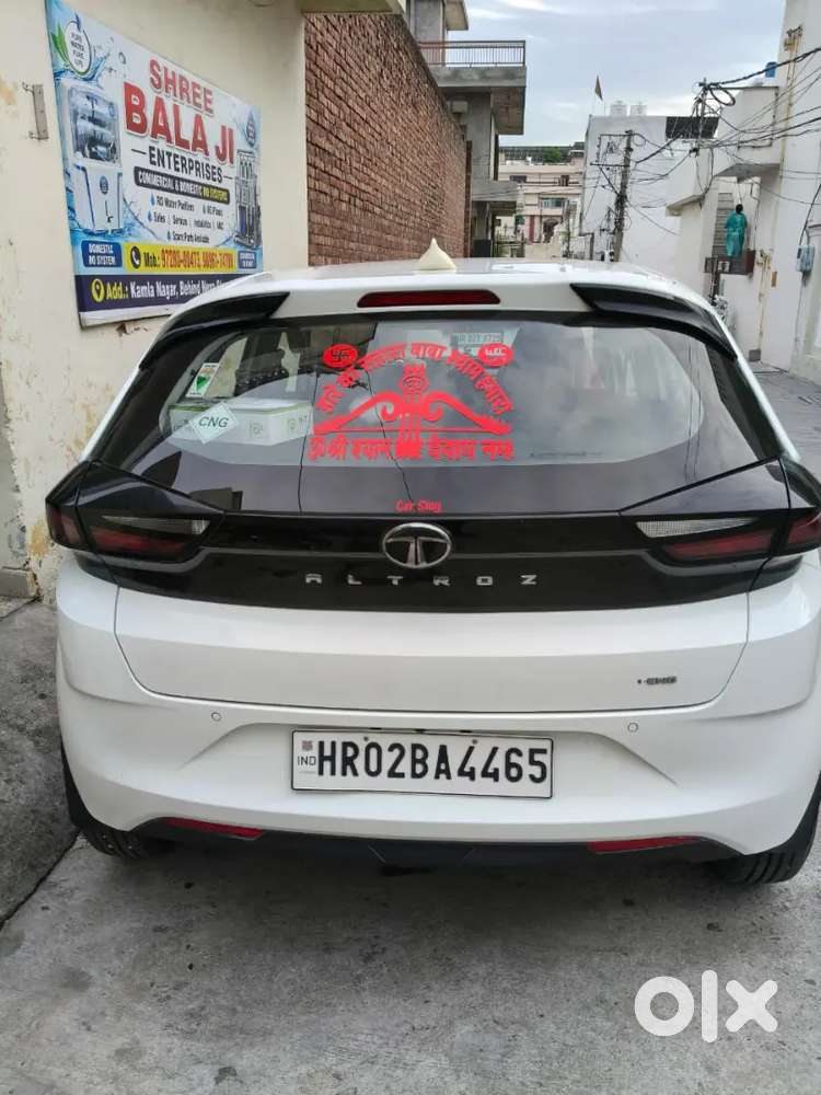 Tata Altroz Xe Cng 2024
