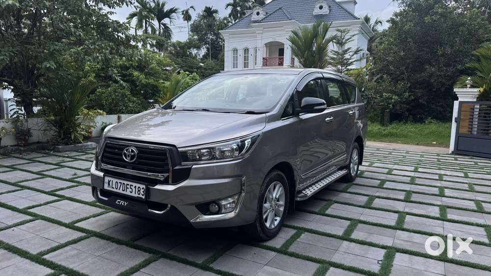 Toyota Innova Crysta 2.8 Gx At 7 Str, 2017, Diesel