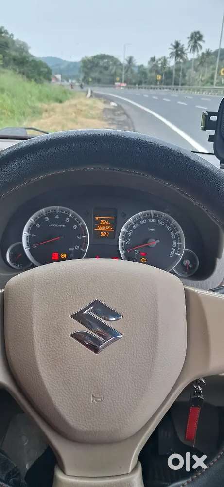 Ertiga Vxi Abs Maruti 2012