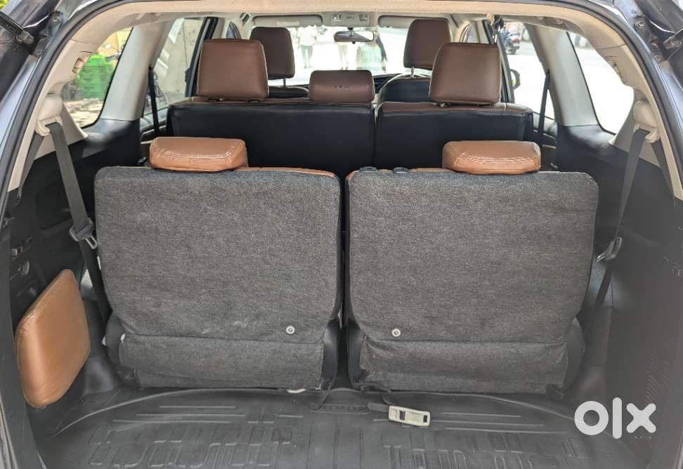 Toyota Innova Crysta 2.4 G Mt 8s, 2022, Diesel