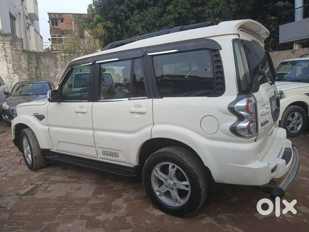 Mahindra Scorpio S10, 2018, Diesel