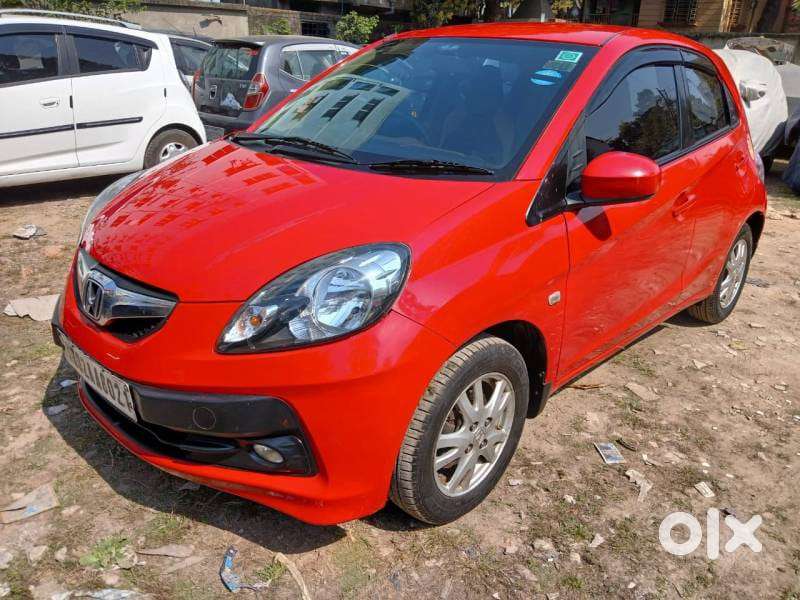 Honda Brio V Mt, 2012, Petrol