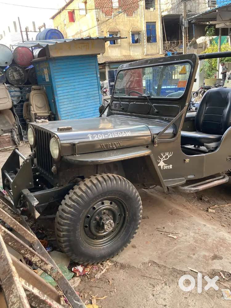 Mahindra Thar Roxx Diesel 1995