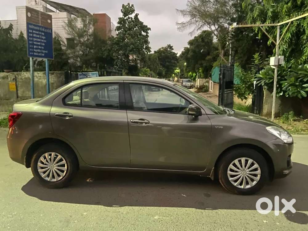 Maruti Suzuki Swift Dzire 1.3 Vxi, 2018, Petrol