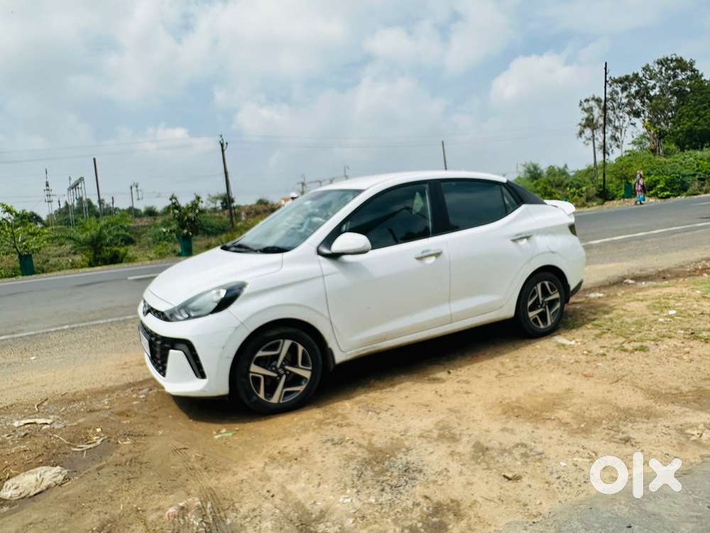 Hyundai Aura 2023 Car