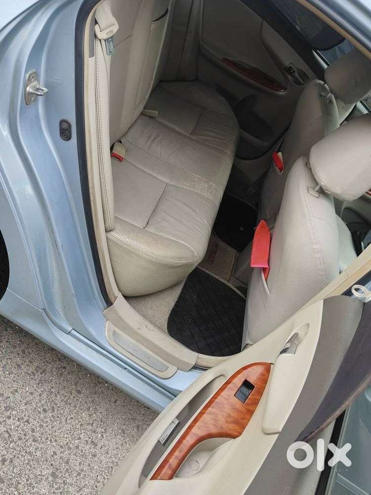 Toyota Corolla Altis G, 2010, Petrol