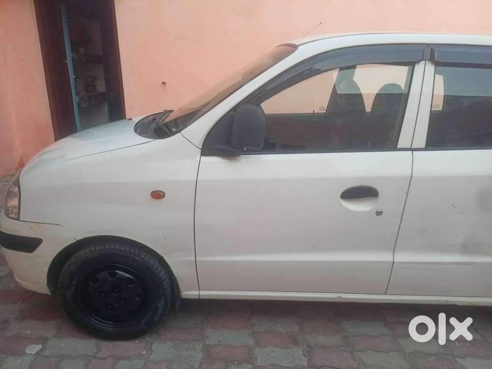 Santro Xing Car Gl Plus With Cng