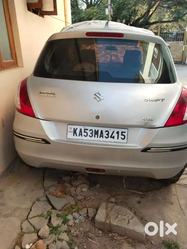 Maruti Suzuki Swift Vxi 2013