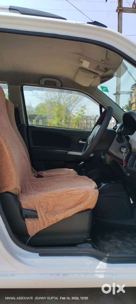 Maruti Suzuki Wagon R Lxi 1.0, 2012, Petrol