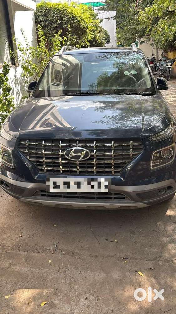 Hyundai Venue 2020 Petrol 47000 Km Driven