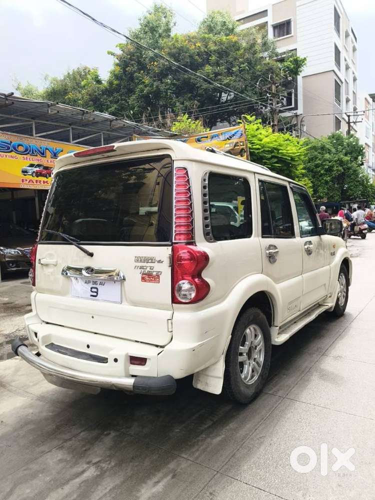 Mahindra Scorpio Vlx Airbags Bs Iii, 2013, Diesel