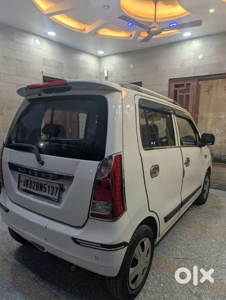 ​urgent Sale! Maruti Suzuki Wagonr Vxi (2015) - Excellent Condition