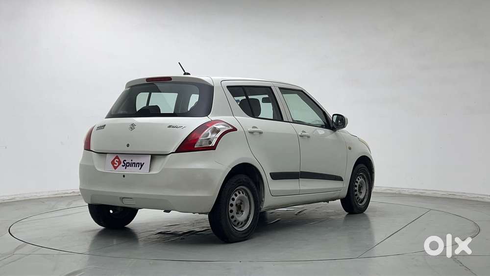 Maruti Suzuki Swift 1.2 Lxi (o), 2017, Petrol