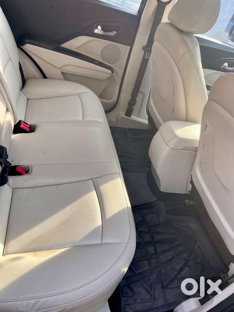 Mahindra Xuv300 W8 Option Diesel, 2020, Diesel