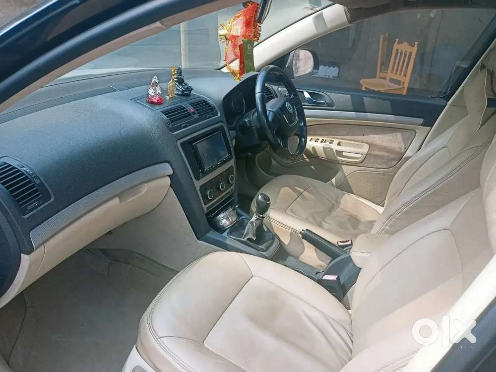 Skoda Laura 2013 Diesel Well Maintained