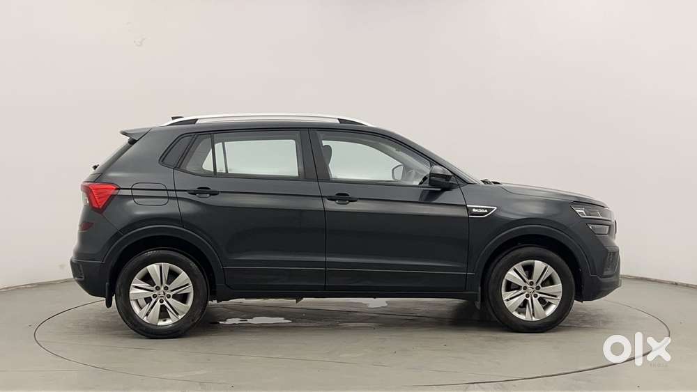 Skoda Kushaq 1.0 Tsi Ambition At, 2023, Petrol