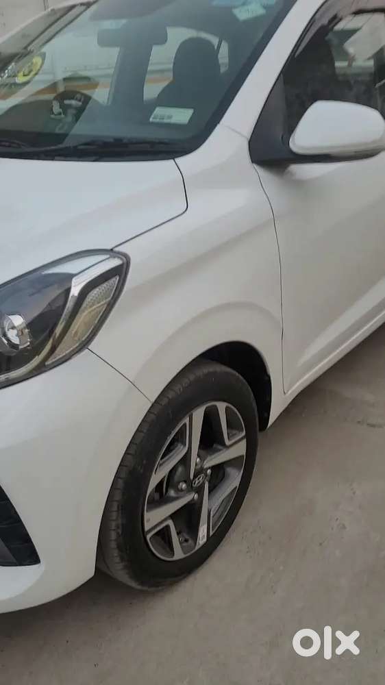 Hyundai Aura Sx 31st Dec 2025 ( Commercial)
