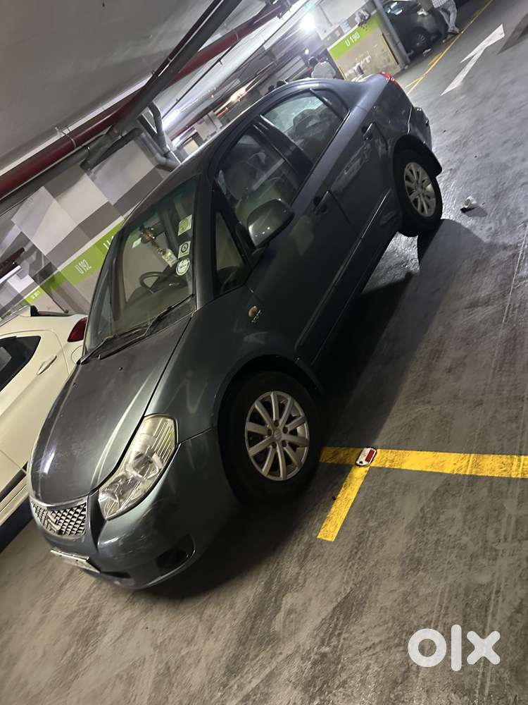 Maruti Suzuki Sx4 Zxi Mt Bsiv, 2010, Petrol