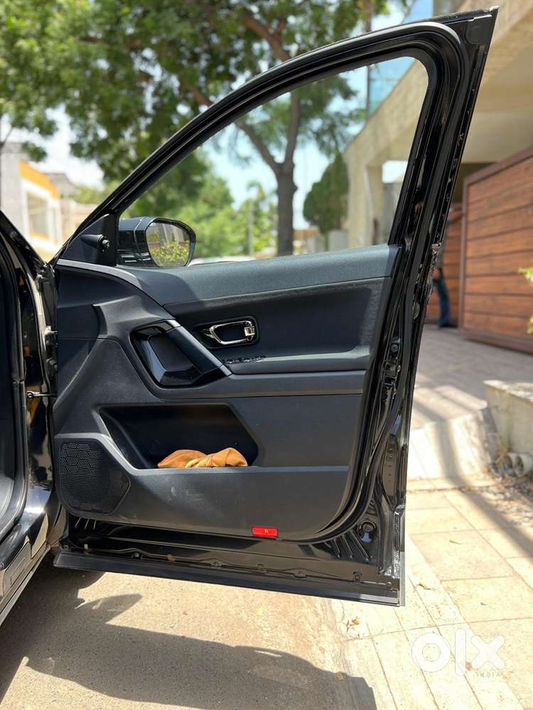 Tata Harrier Xta Plus Automatic