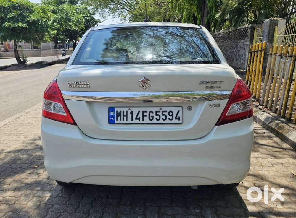 Maruti Suzuki Swift Dzire Vxi Optional, 2016, Petrol