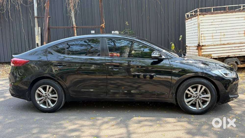 Hyundai Elantra Vtvt S, 2018, Petrol