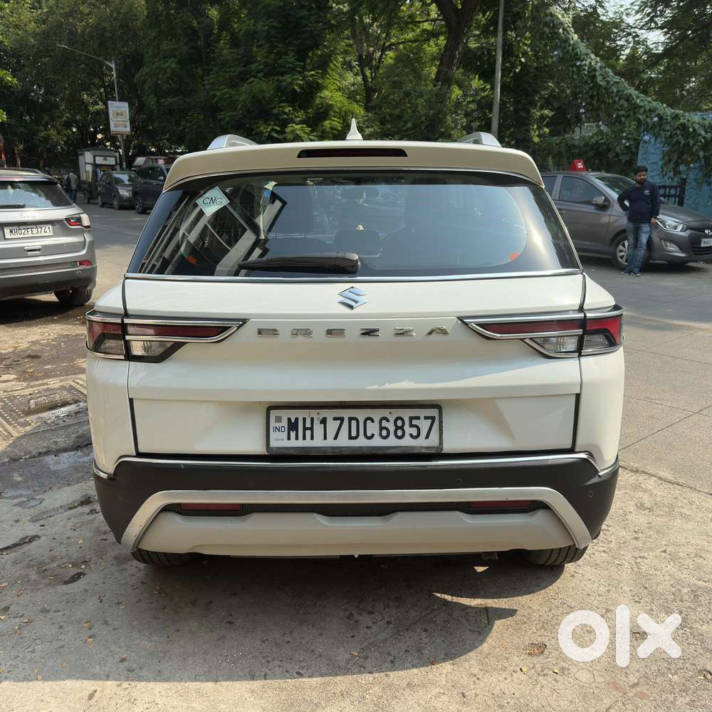 Maruti Suzuki Brezza 1.5 Zxi Cng, 2025, Cng & Hybrids
