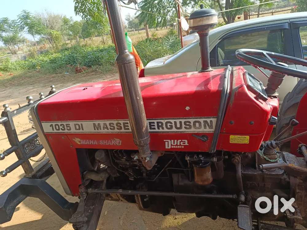 Messy Tractor Rj 37
