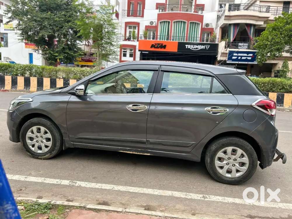 Hyundai I20 Active 2015 Sx Dual Tone