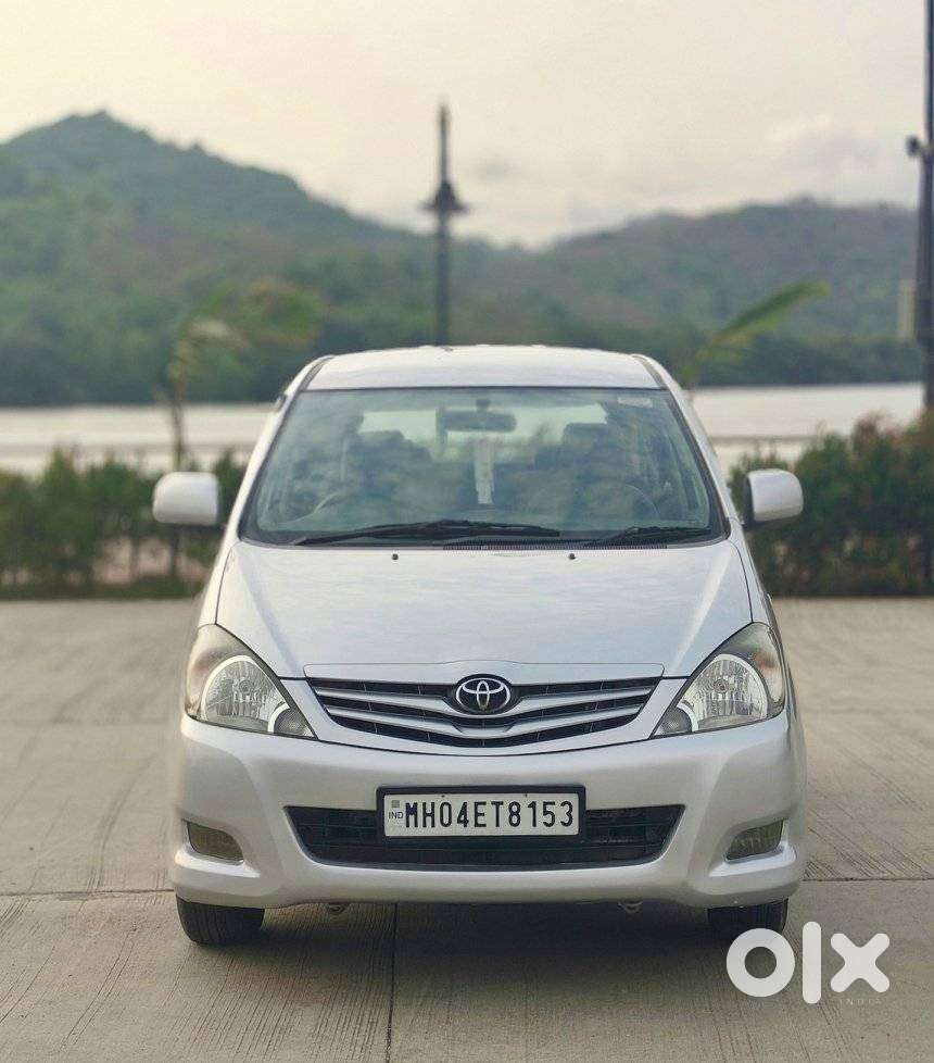 Toyota Innova 2004-2011 2.5 G (diesel) 8 Seater Bs Iv, 2011, Diesel