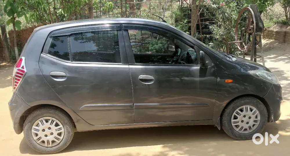 Hyundai I10 2012 Petrol 74582 Km Driven