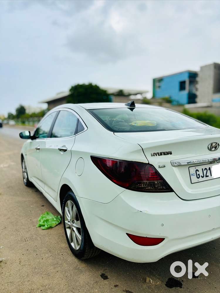 Hyundai Verna Crdi Diesel – 2012  White  Excellent Condition