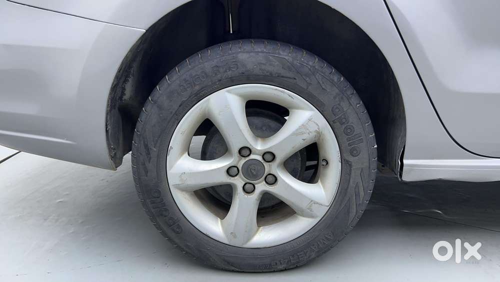 Skoda Rapid 1.6 Mpi Elegance, 2014, Petrol