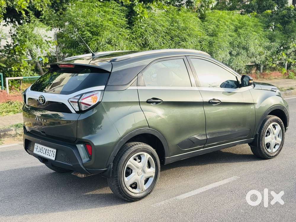 Tata Nexon 1.2 Revotron Xm (s), 2020, Petrol