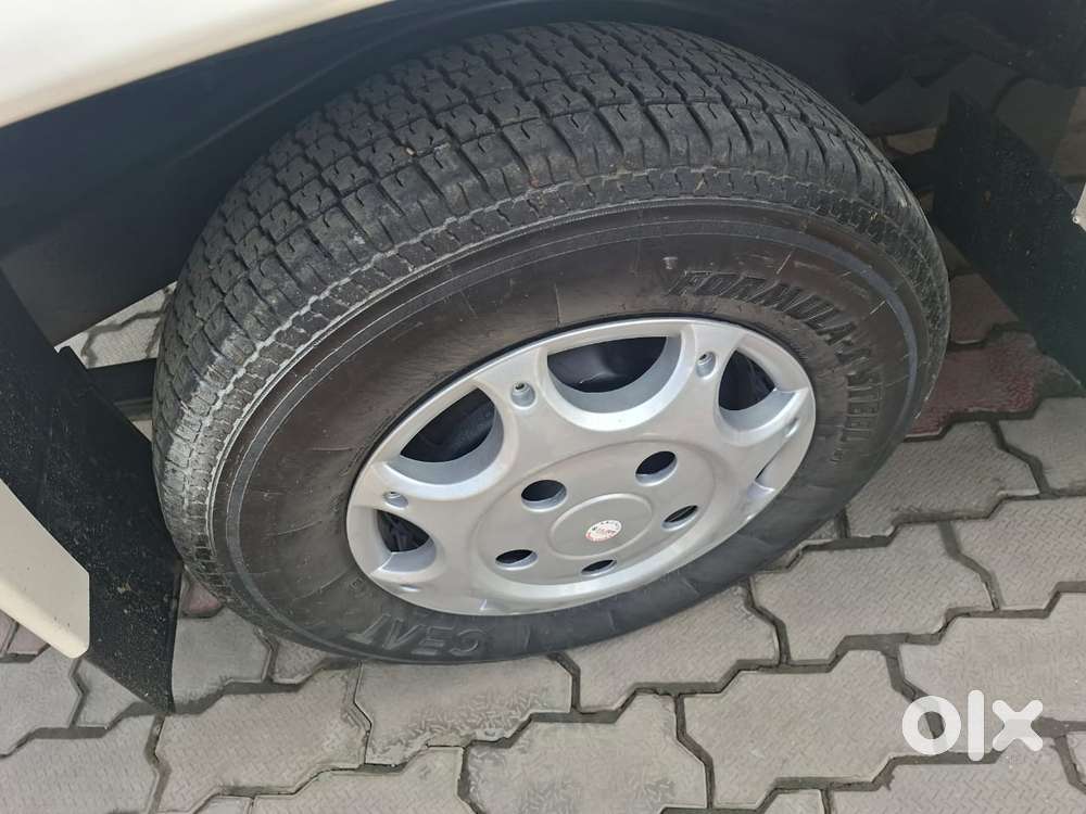 Mahindra Bolero 2001-2010 Plus Ac Bsiii, 2018