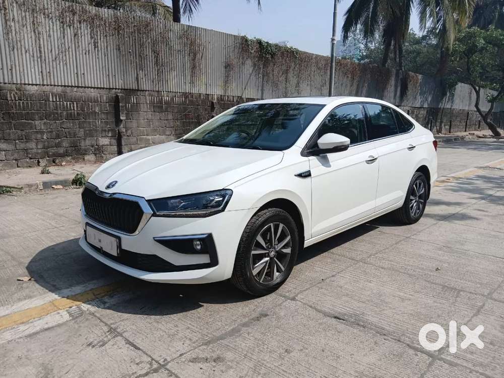 Skoda Slavia Style 1.0l Tsi At, 2023, Petrol