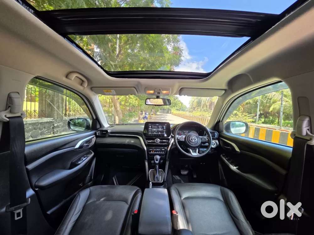 Toyota Urban Cruiser Hyryder 1.5 V Hybrid, 2022, Petrol