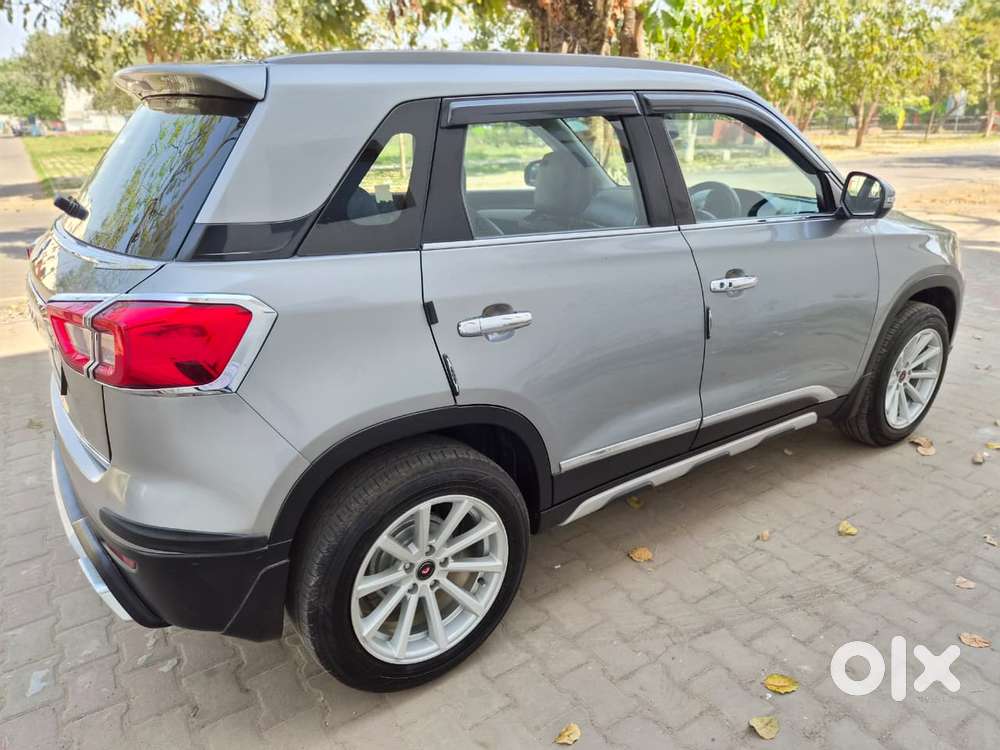 Maruti Suzuki Brezza 1.5 Zxi Plus Smart Hybrid Dual Tone, 2022, Petr..