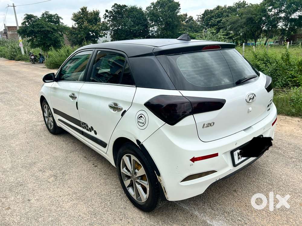 Less Driven Well Maintained Hyundai Elite I20 2015 Petrol 103000 Km